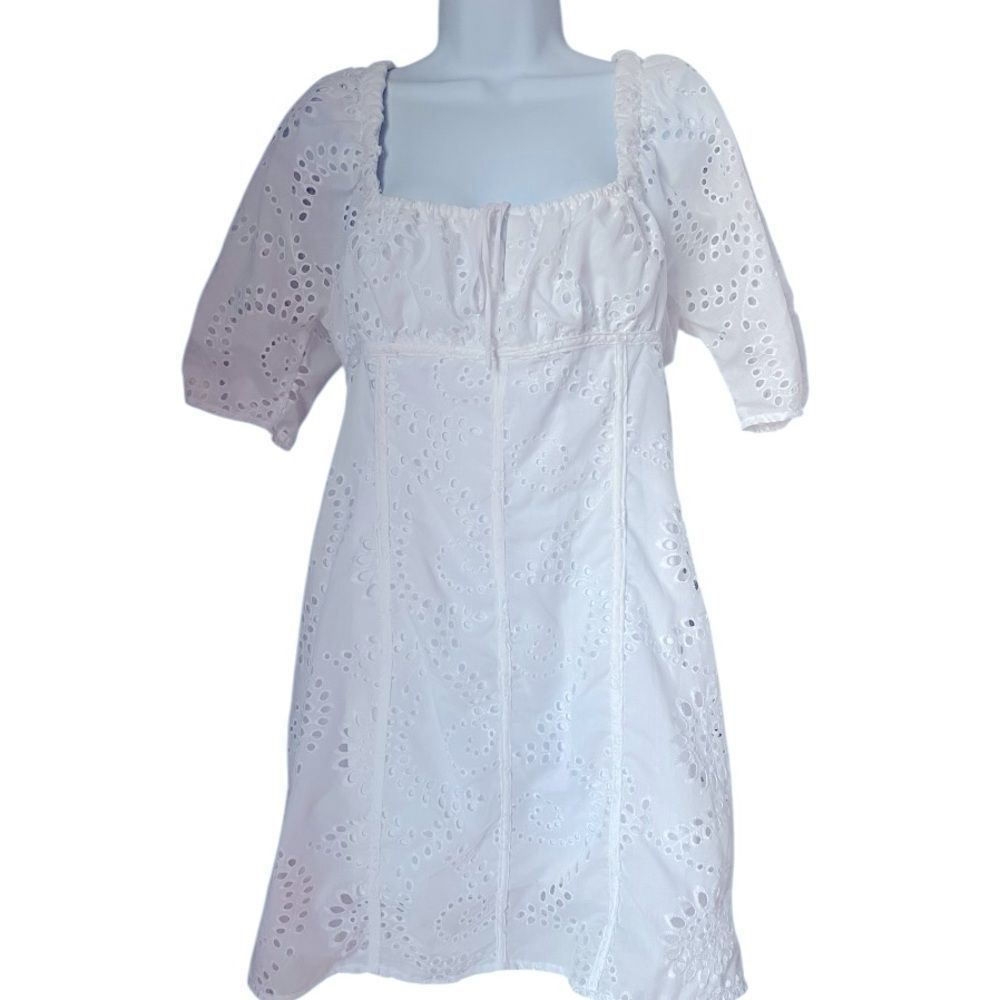 All in Favor Women’s White Eyelet Mini Delicate Summer Vacation Coastal Dress L